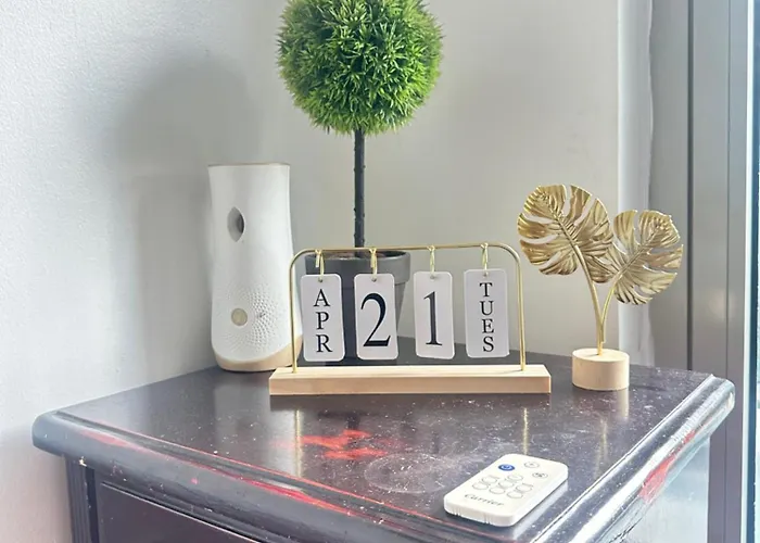 Azure Staycation By Sabben Apartahotel *